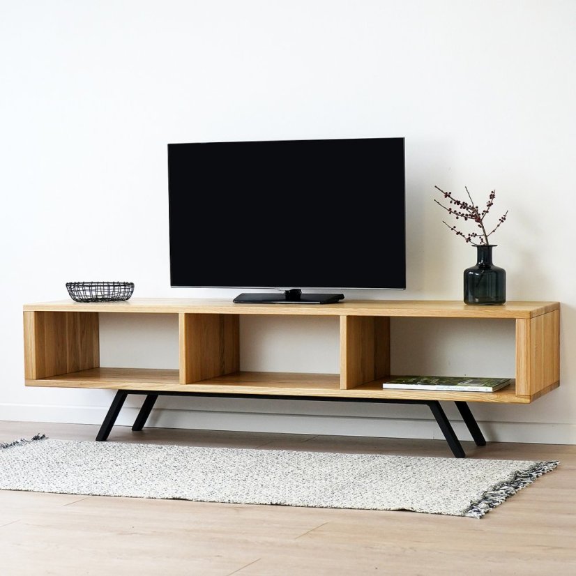 TV stolek Alfa z dubového masivu