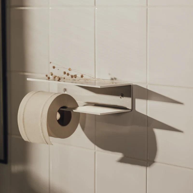 Nástenný držiak toaletného papiera RAWW, prírodný hliník