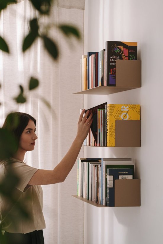 Nástěnná kovová police Firenze pískově šedá