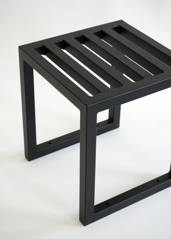 Zahradní sedák Titus černý