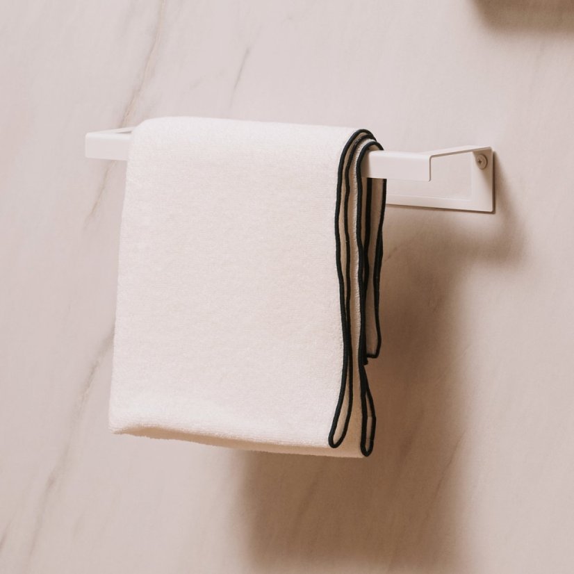 Kovový držiak na uteráky Tallinn jednoduchý biely - Veľkosť: M