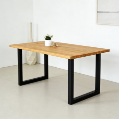 Jídelní stůl s masivní dubovou deskou Verano