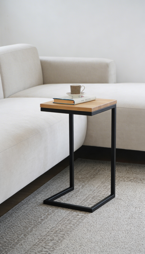 Odkládací stolek Dimo s masivní dubovou deskou