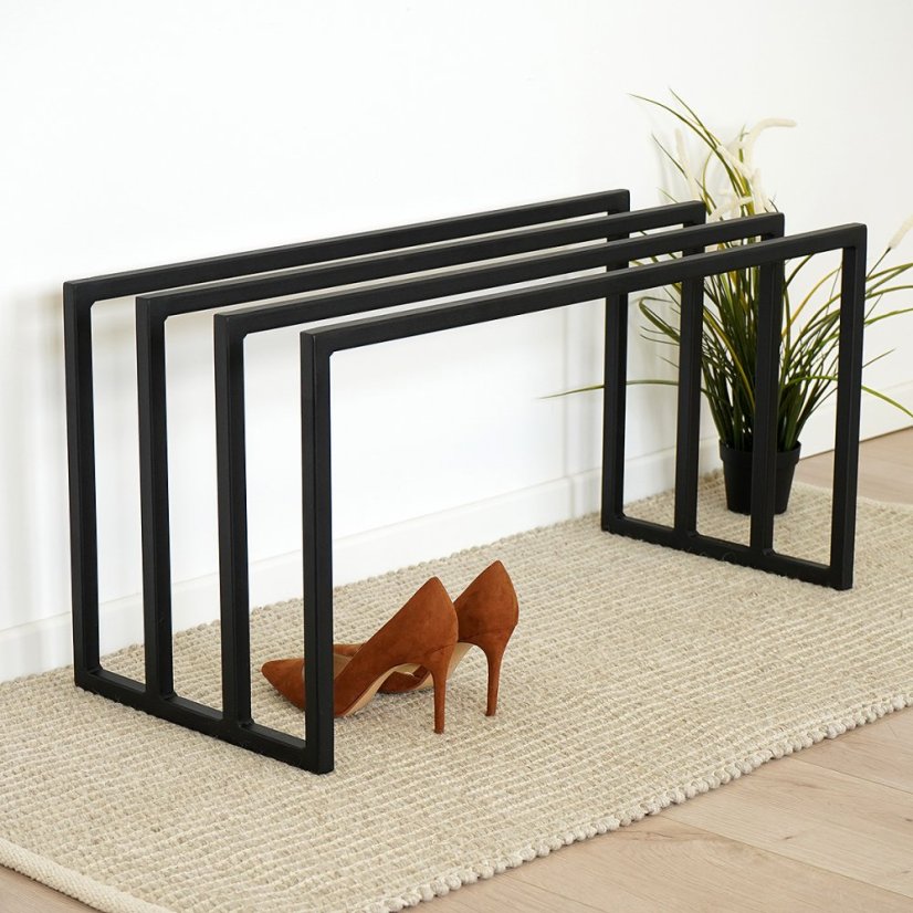 Kovový botník Mario