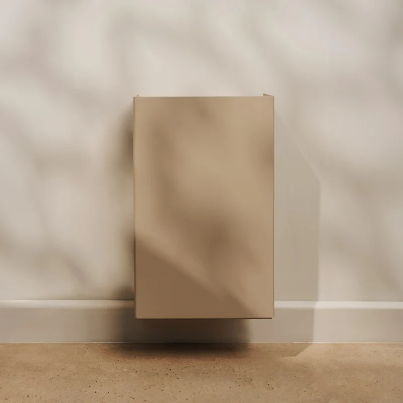 Nástěnný kovový odpadkový koš Riga pískově šedý