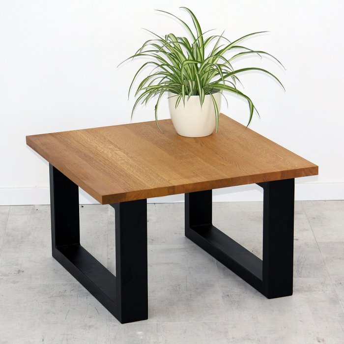 Konferenční stolek Mette s masivní dubovou deskou