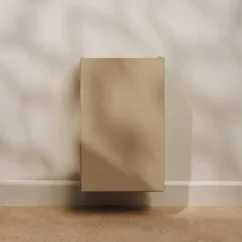 Nástěnný kovový odpadkový koš Riga pískově šedý