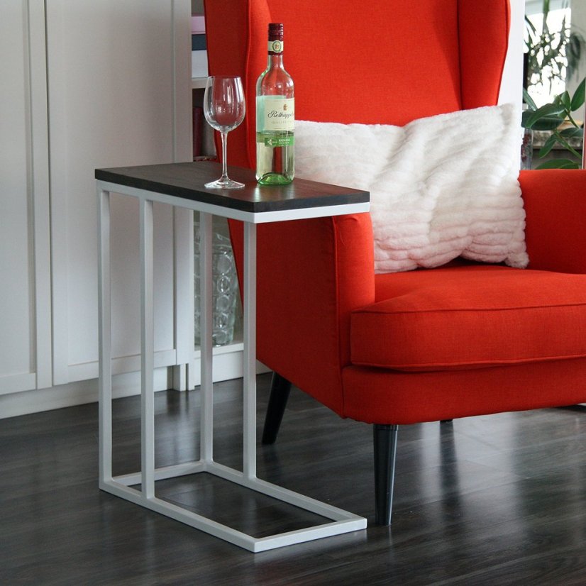 Odkládací stolek Finn