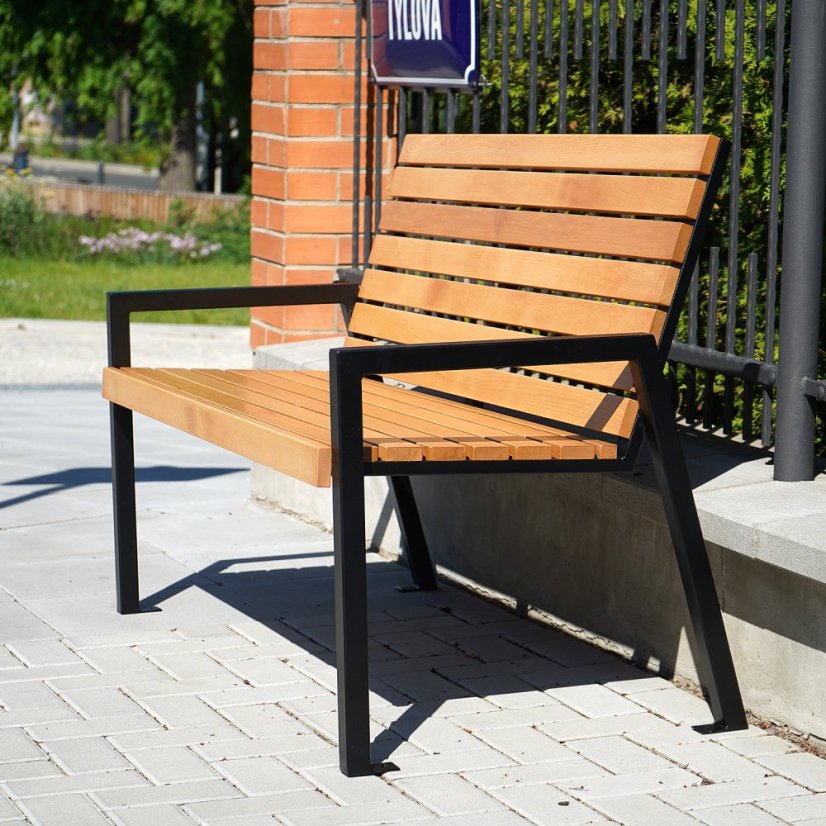 Zahradná lavica Giro