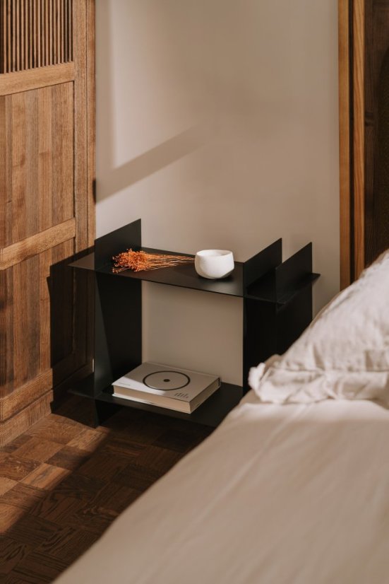 Kovový odkladací stolík Tokyo - Farba: Biela