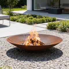 Zahradní cortenové ohniště