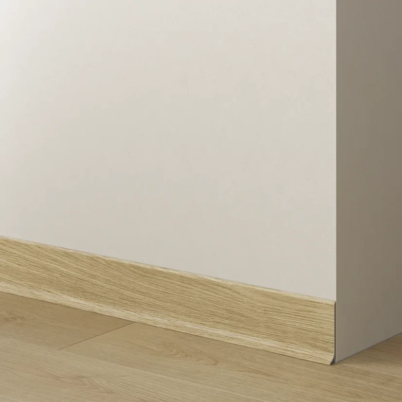 Soklová podlahová lišta, hliníková, Evropský dub, 2,75 m