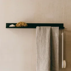 Kovová nástenná polica do kúpeľne Roma čierna