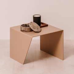 Kovový odkladací stolík Milano