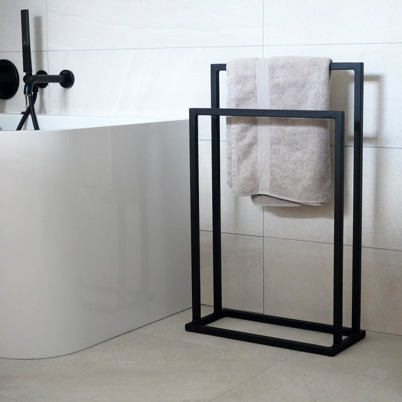 Kovový stojan na uteráky Leny
