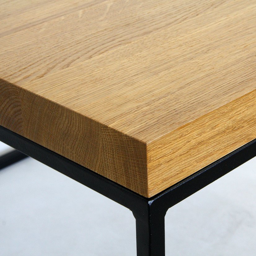 Konferenční stolek Björn s masivní dubovou deskou