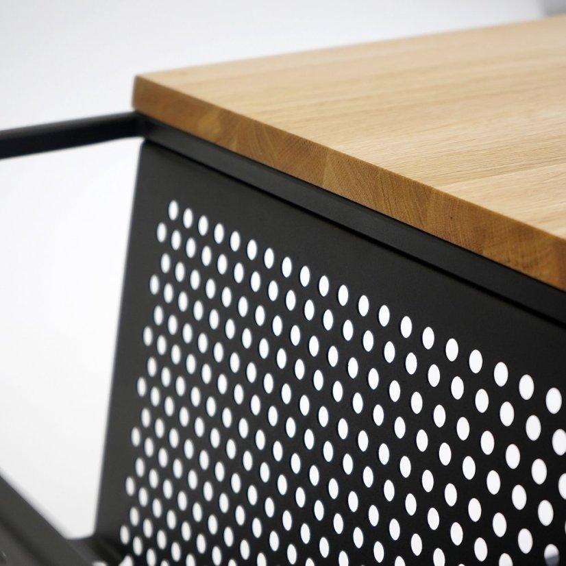 Konferenčný stolík Leon s masívnou dubovou doskou