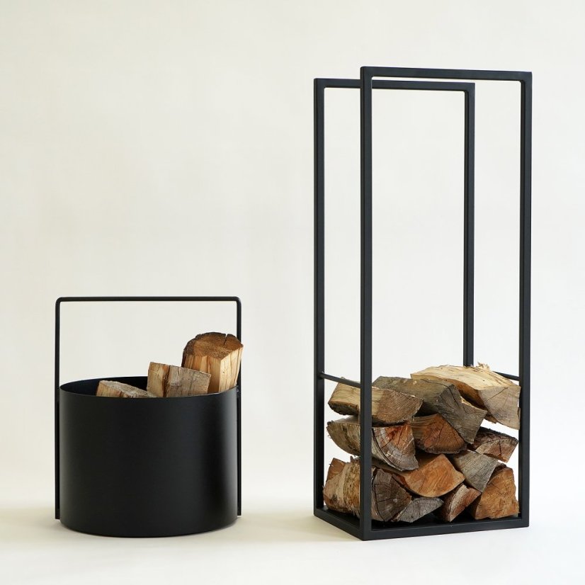 Kovový stojan na dřevo Torre