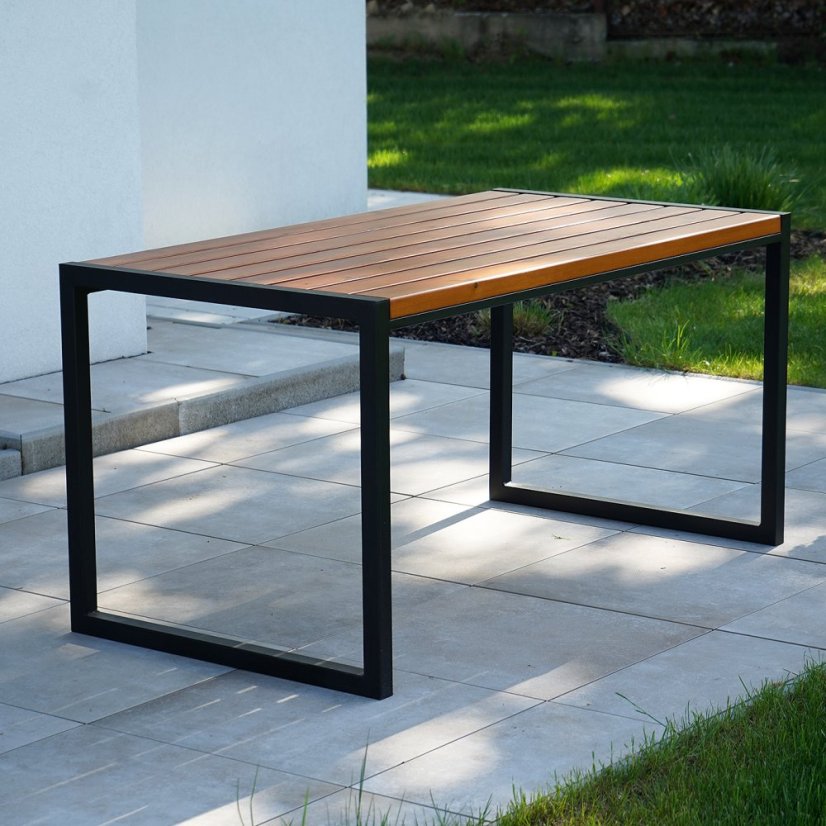 Záhradný stôl Style s masívnym drevom a oceľovou konštrukciou - Výber lazúry dreva: teak