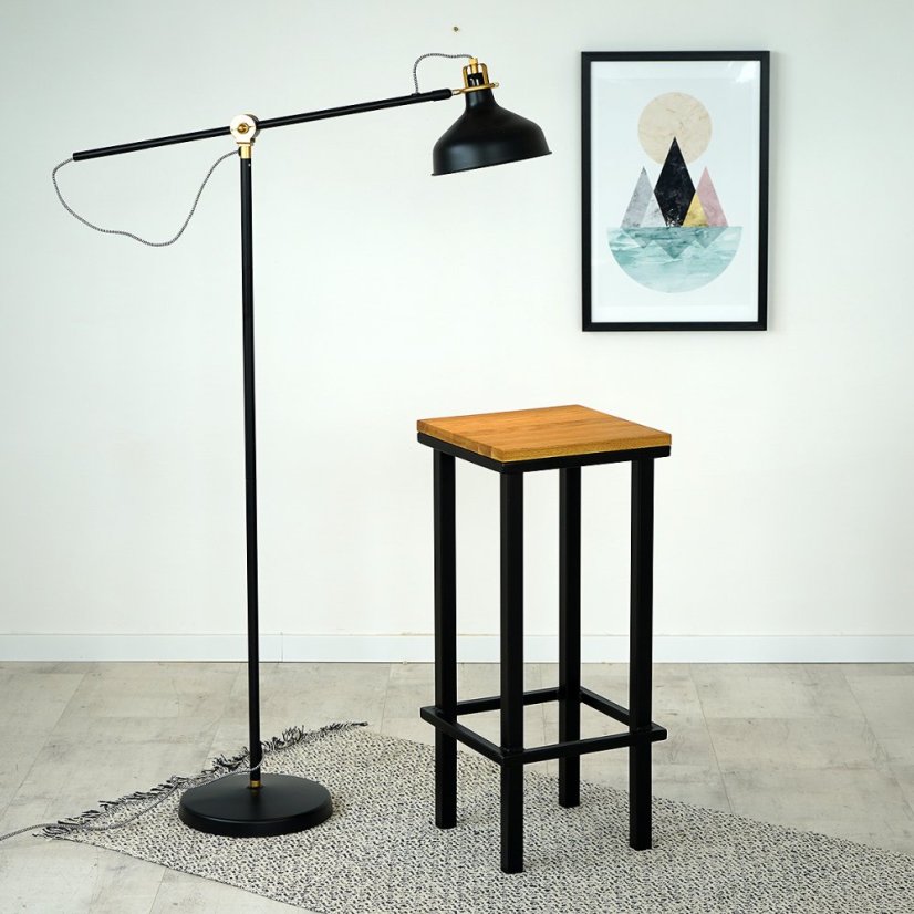 Barová stolička Camilo s masívnou dubovou doskou