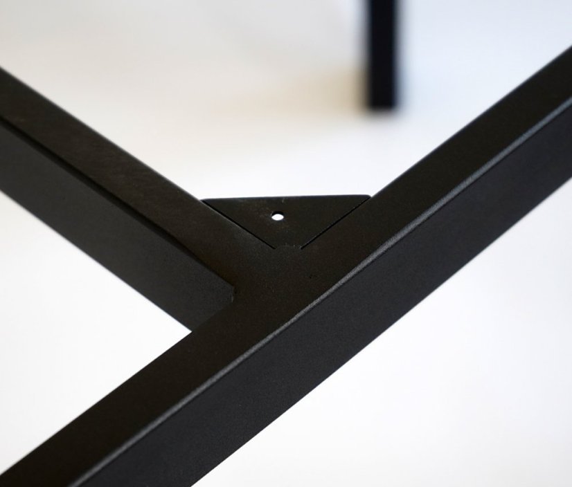 Podnožie k jedálenskému stolu Slant s podperami - Pôdorysné rozmery konštrukcie: 1600 x 700