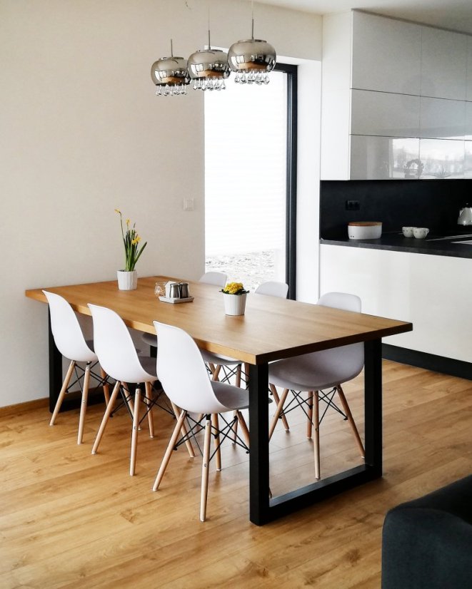 Jídelní stůl Verano v rozměru 2100x1000