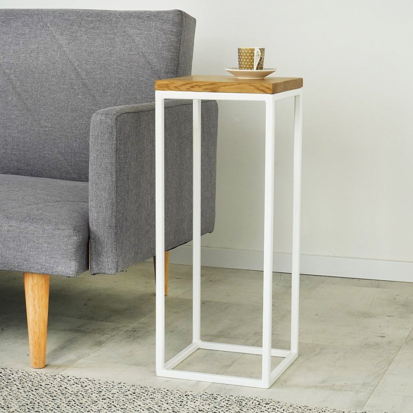 Kovová konstrukce odkládacího stolku