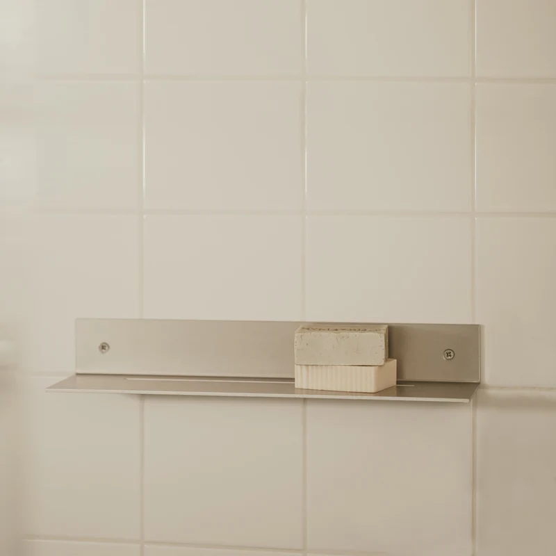 Nástenná kovová polica RAWW do sprchy, prírodný hliník