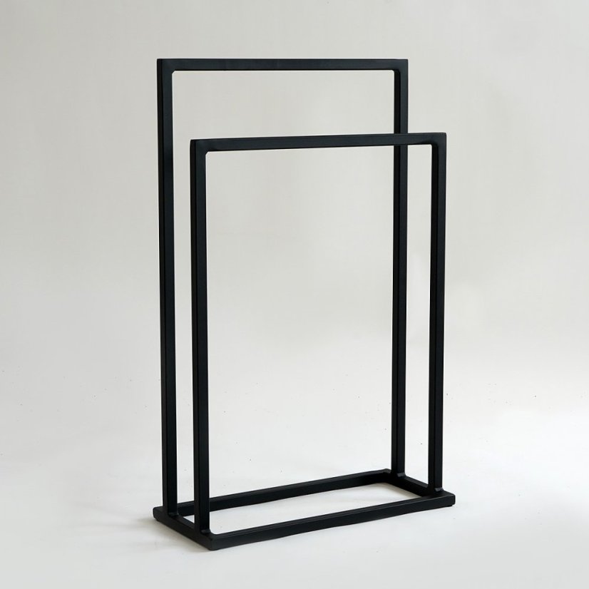 Kovový stojan na uteráky Leny