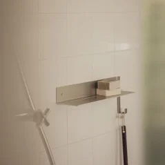 Nástěnná kovová police RAWW do sprchy, přírodní hliník