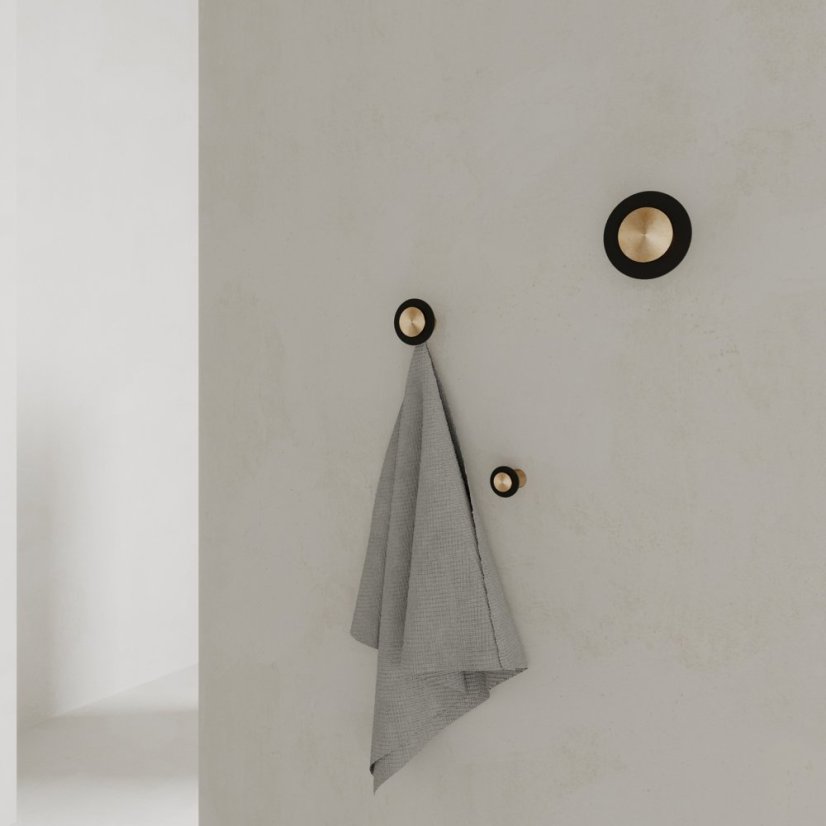 Designový kovový háček na oblečení Split