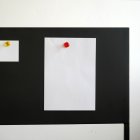 Paravany a magnetické tabule