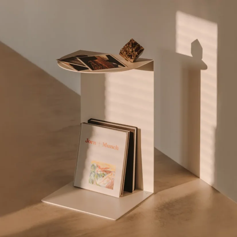 Kovový odkladací stolík Berlin - Farba: Čierna