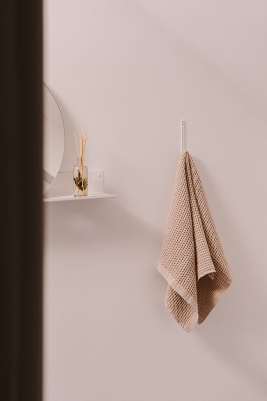 Dizajnový nástenný kovový háčik Malmo - Montáž: Priskrutkovanie, Farba: Čierna